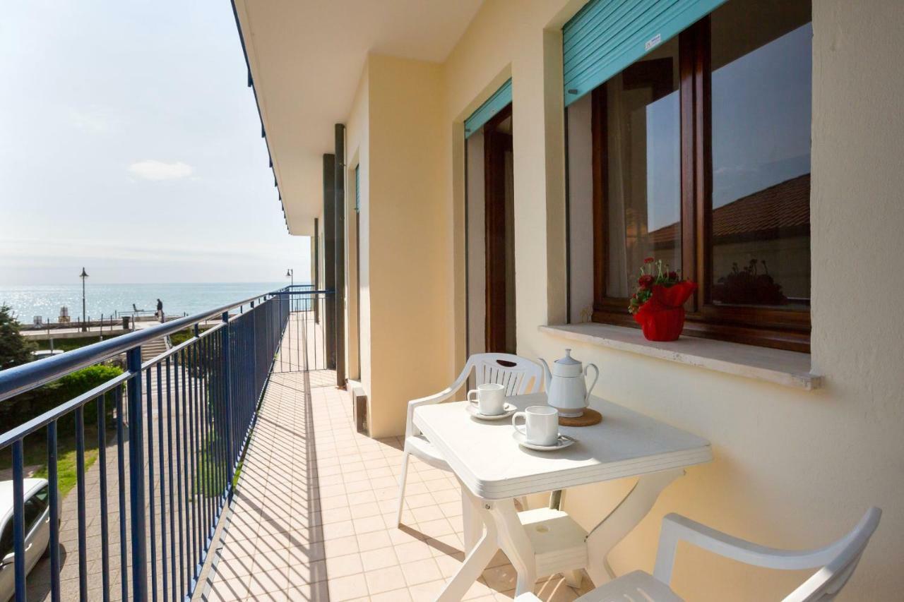 Residence Cristallo Caorle Exterior photo