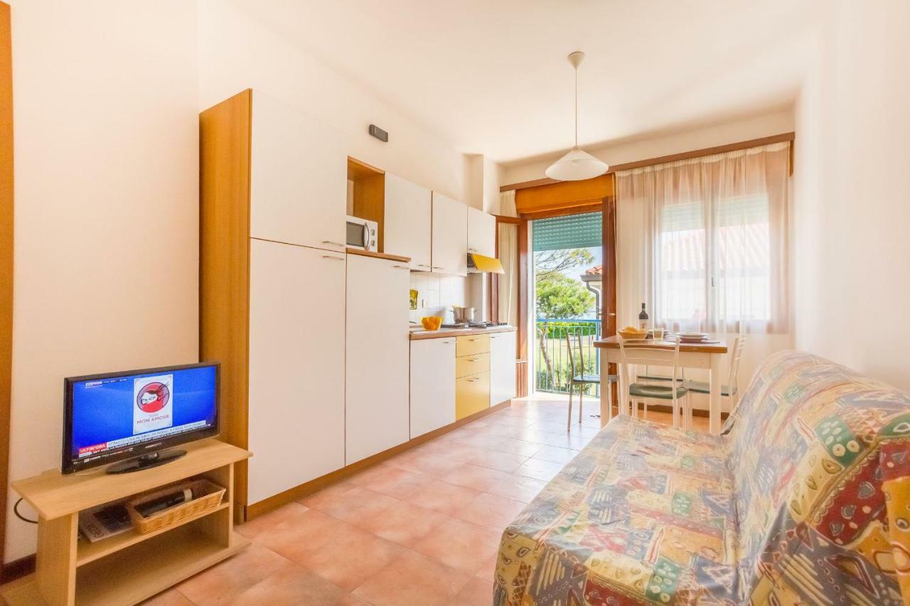 Residence Cristallo Caorle Exterior photo